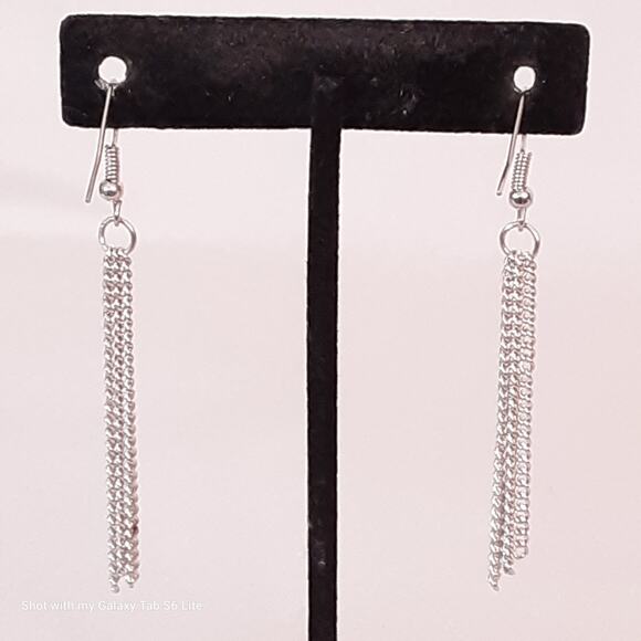 Silver Tone Dangle Drop Earrings Triple Strand Cable Chain Fish Hook Pierced - Picture 4 of 8